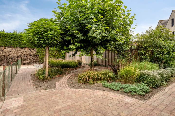 Photo 2 of Mahlerlaan 9