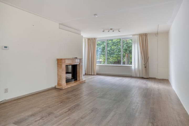 Photo 4 of Mahlerlaan 9