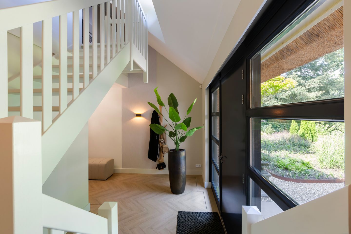 Photo 10 of Koninginnelaan 9