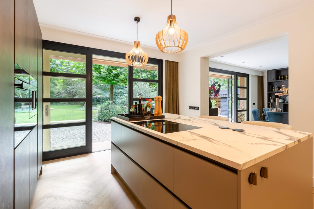 Photo 22 of Koninginnelaan 9