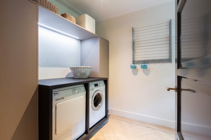 Photo 35 of Koninginnelaan 9