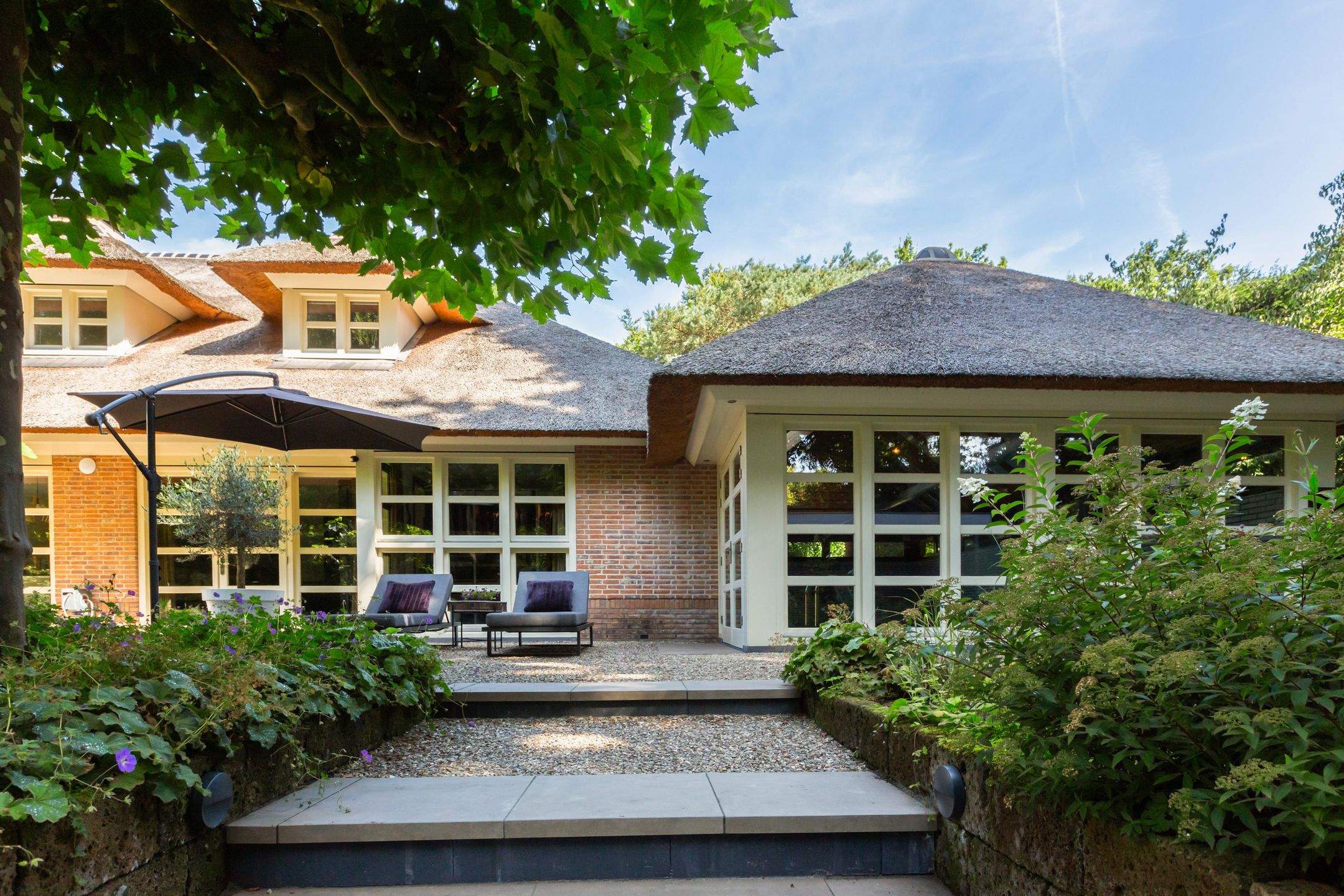 Photo 66 of Koninginnelaan 9