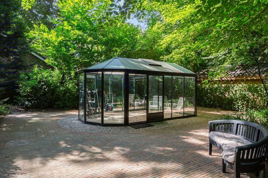 Photo 77 of Koninginnelaan 9