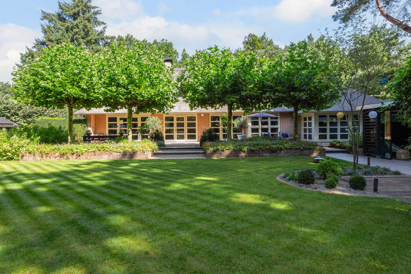 Photo 79 of Koninginnelaan 9