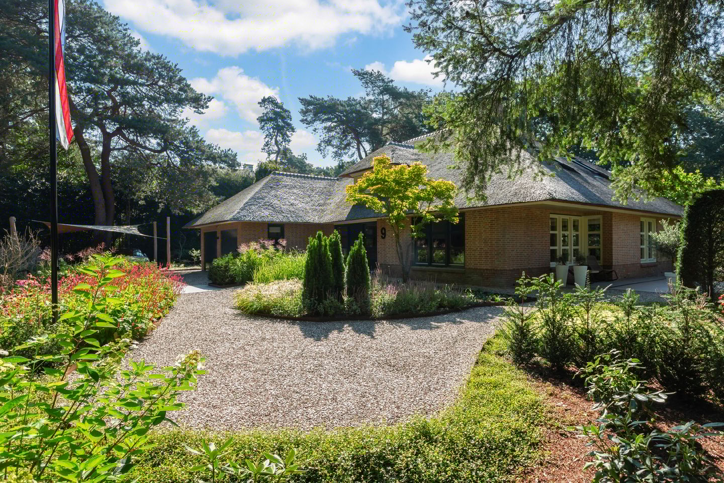 Photo 85 of Koninginnelaan 9