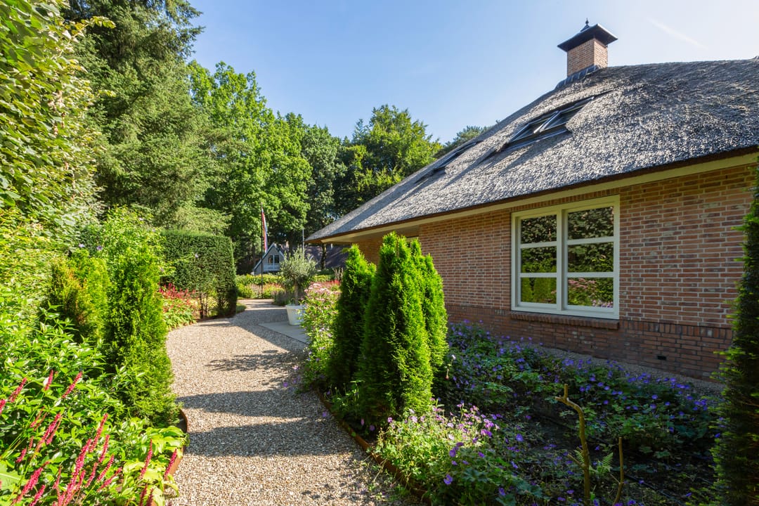 Photo 86 of Koninginnelaan 9