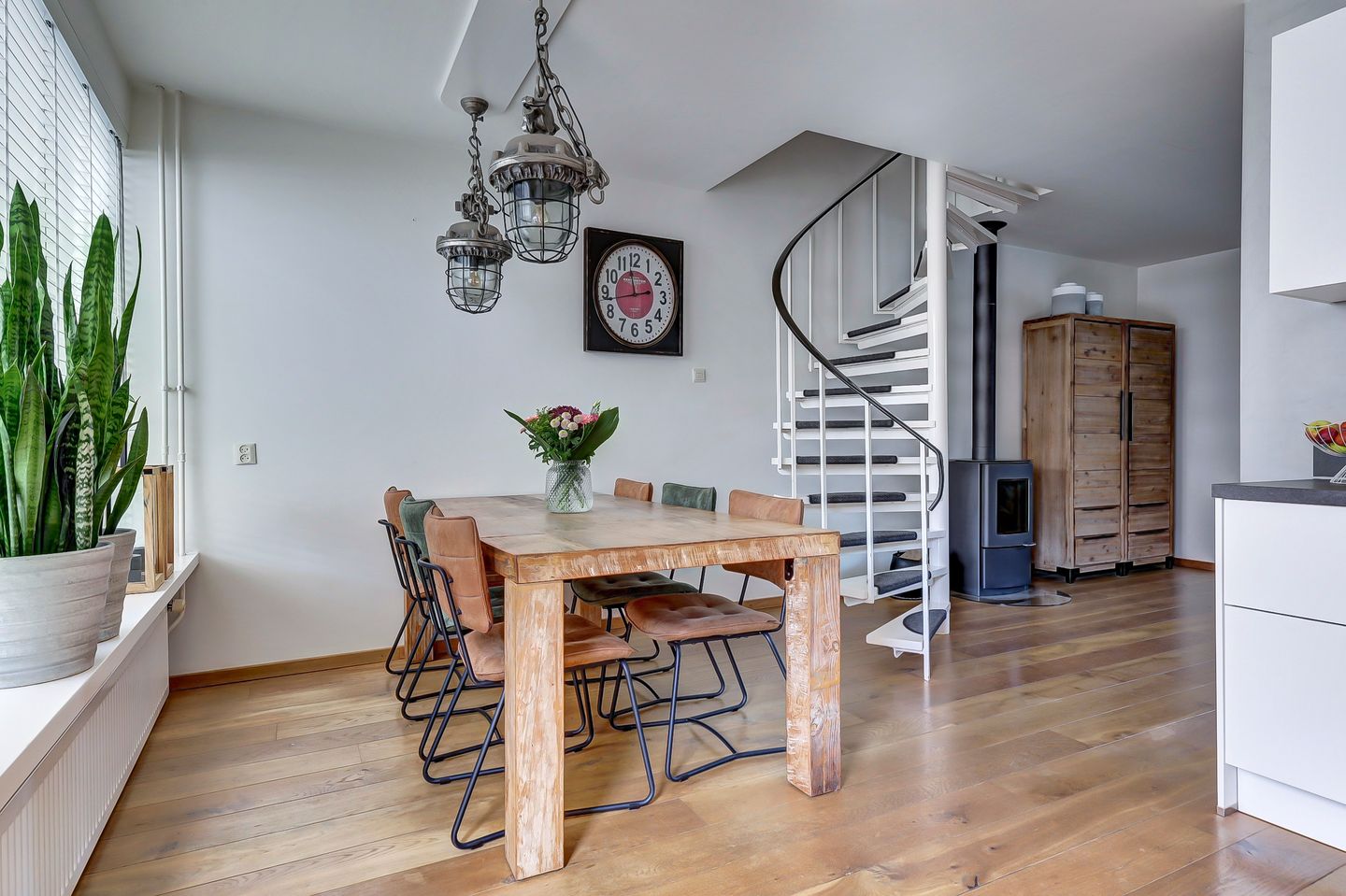 Foto 10 van Dimmerlaan 30