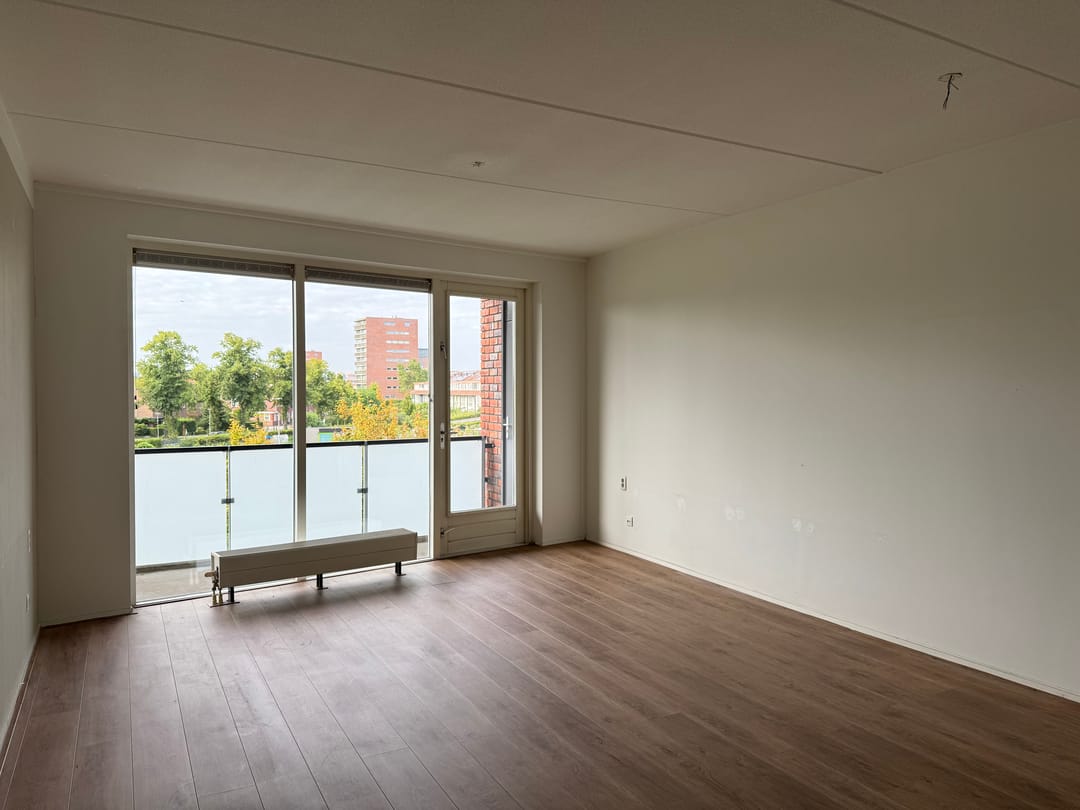 Photo 2 of Van Obdamstraat 17