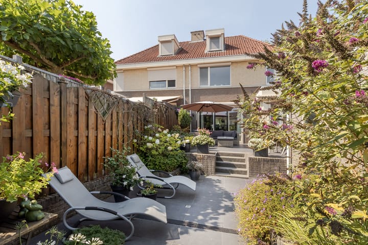 Foto 25 van Vojerage 25