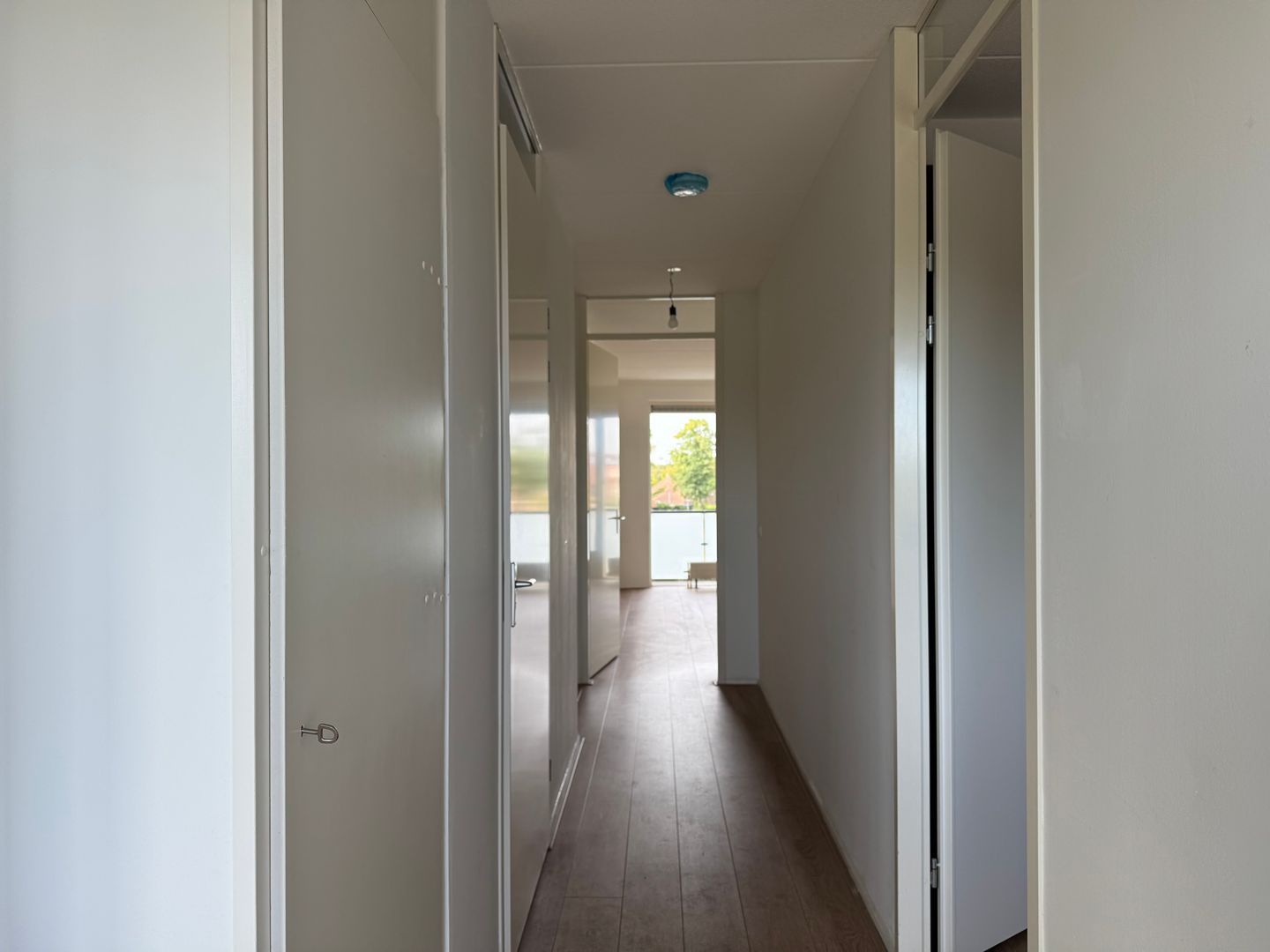 Photo 10 of Van Obdamstraat 17