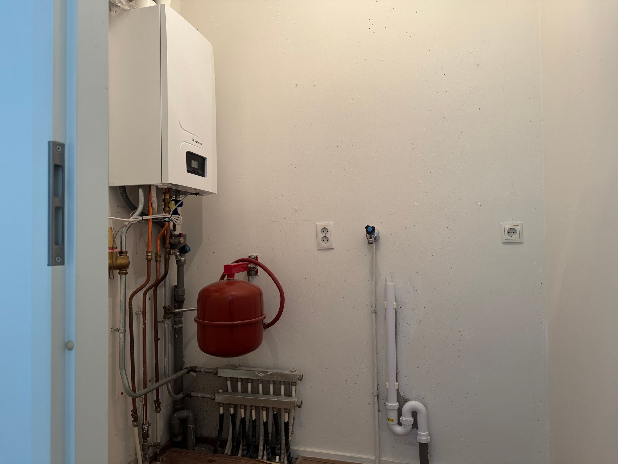 Photo 27 of Van Obdamstraat 17