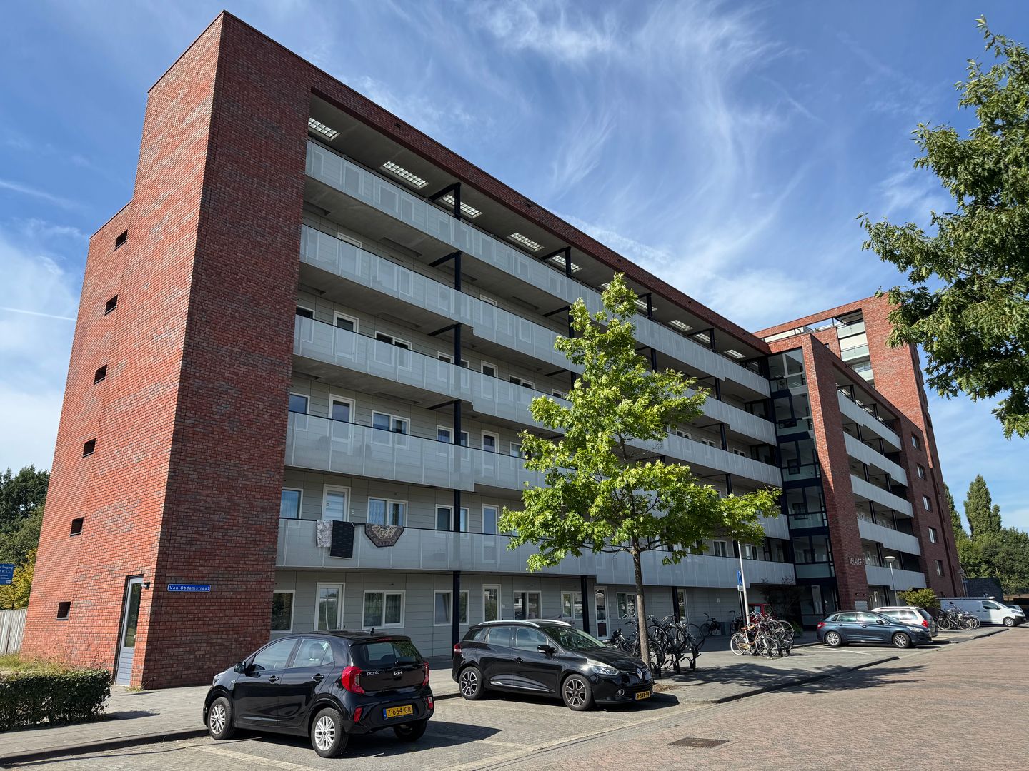 Photo 29 of Van Obdamstraat 17