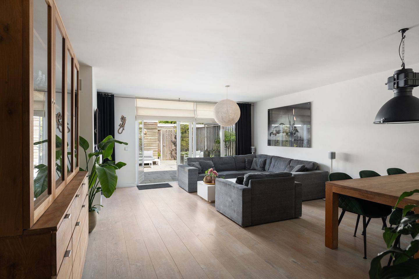 Foto 10 van Schrijnwerkerij 27