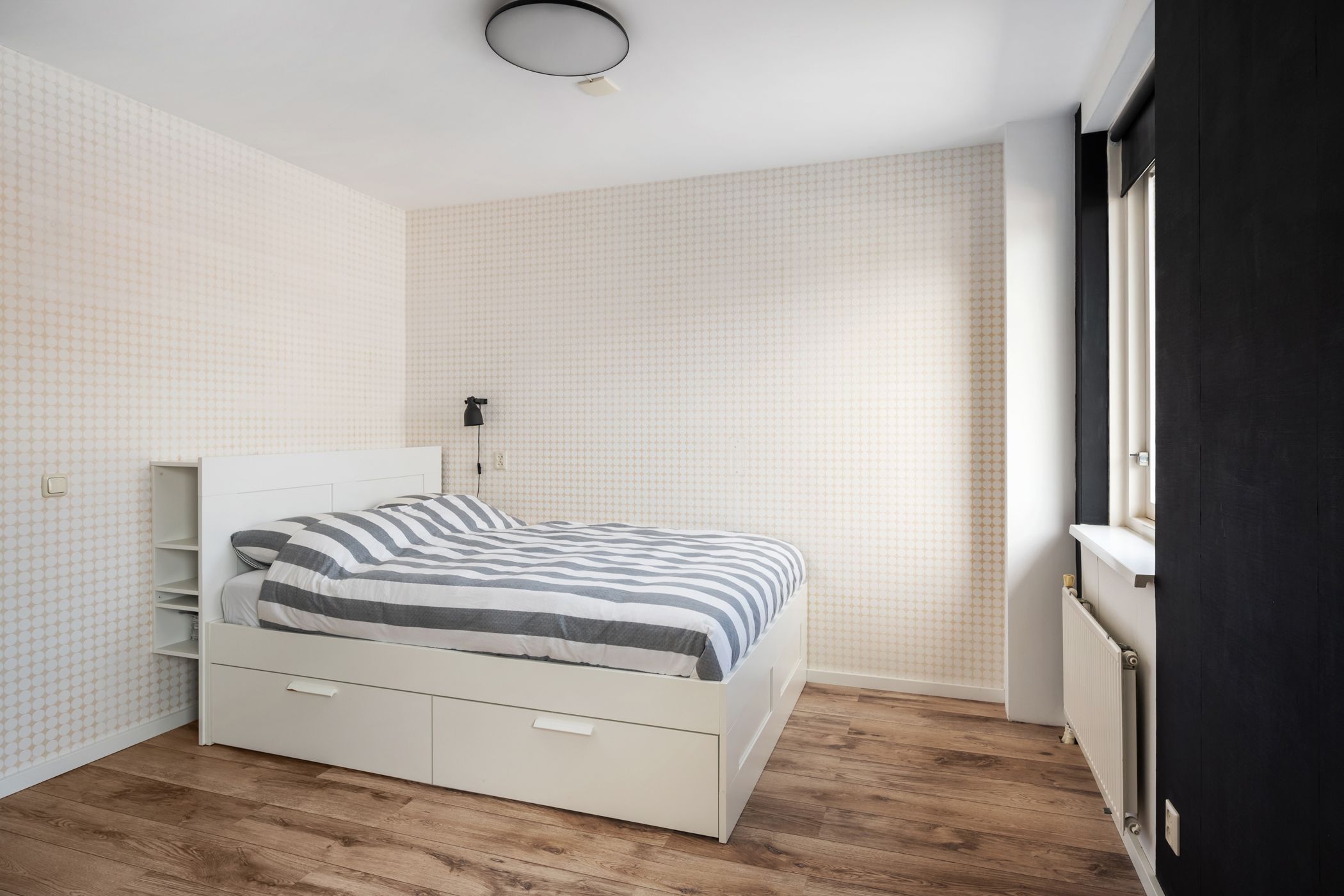 Foto 24 van Schrijnwerkerij 27