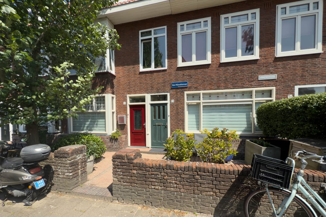 Foto 7 van Van Nieveltstraat 19