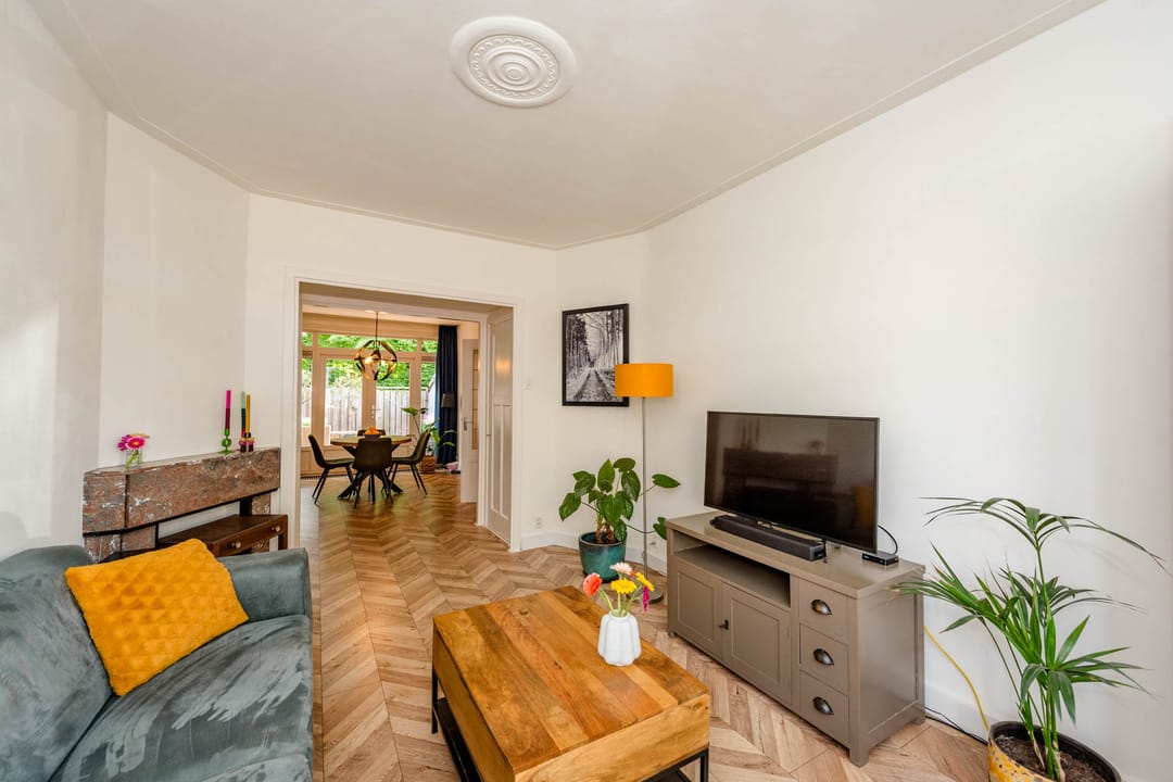 Foto 11 van Van Nieveltstraat 19