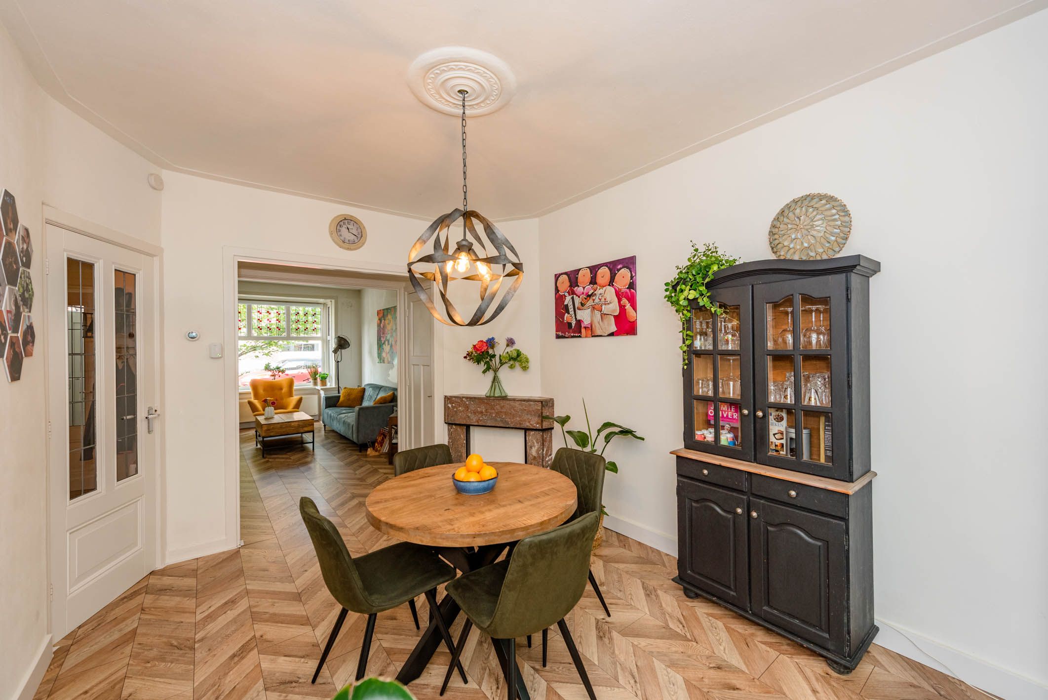 Foto 15 van Van Nieveltstraat 19