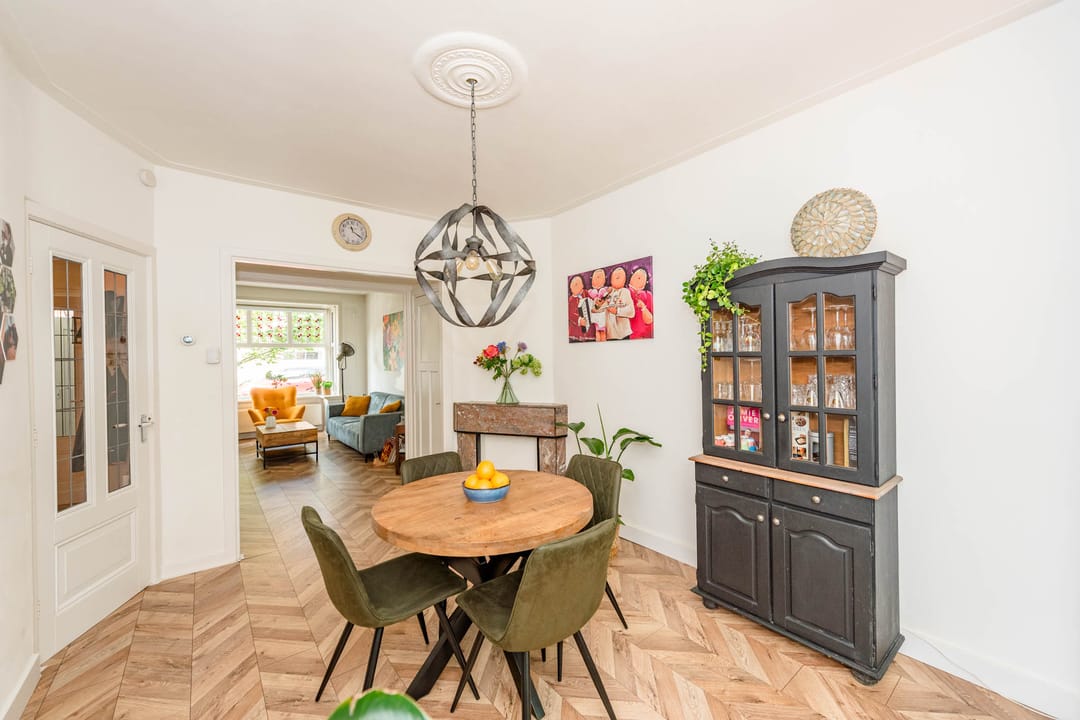 Foto 17 van Van Nieveltstraat 19