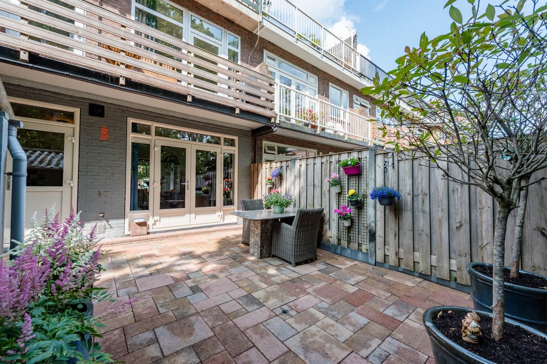 Foto 23 van Van Nieveltstraat 19