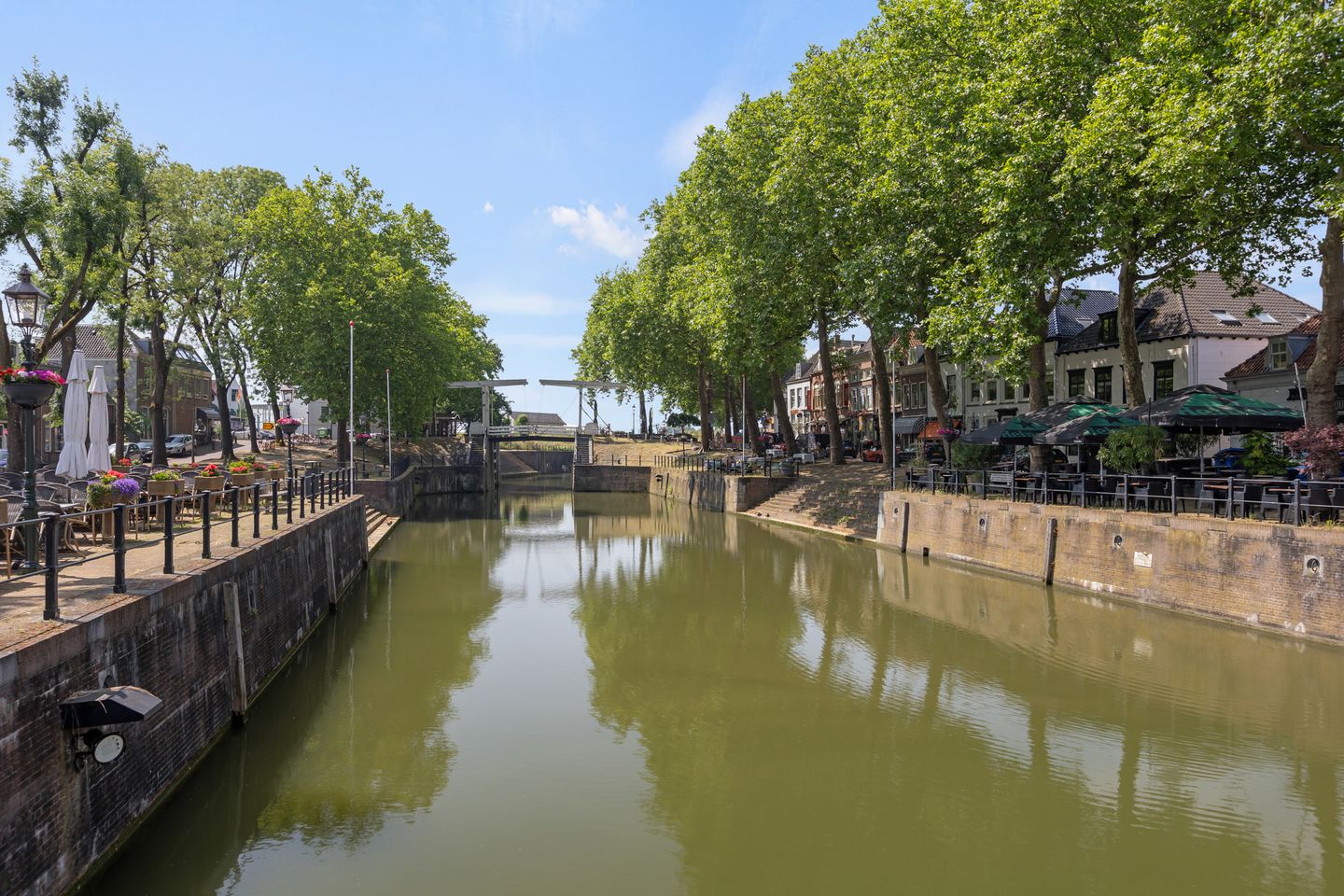 Foto 65 van Vuursteenoever 17