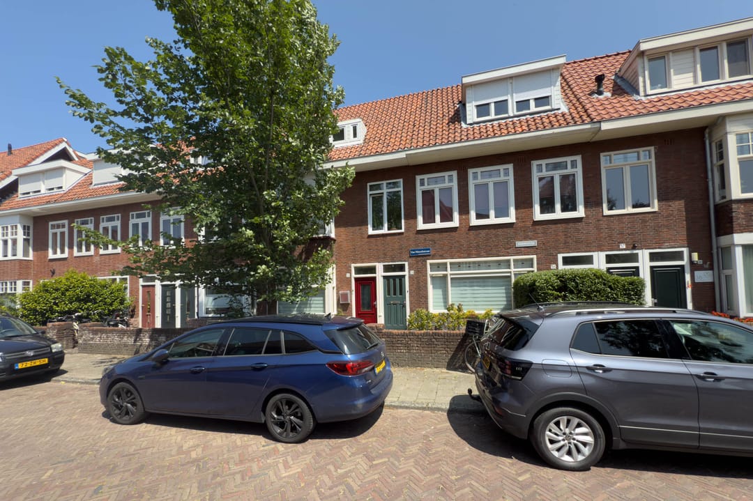 Foto 32 van Van Nieveltstraat 19