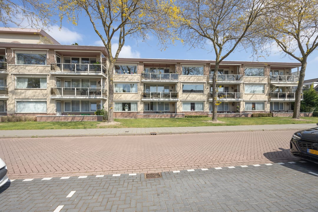 Foto 32 van Waldhoornlaan 33-C