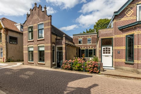 undefined main image