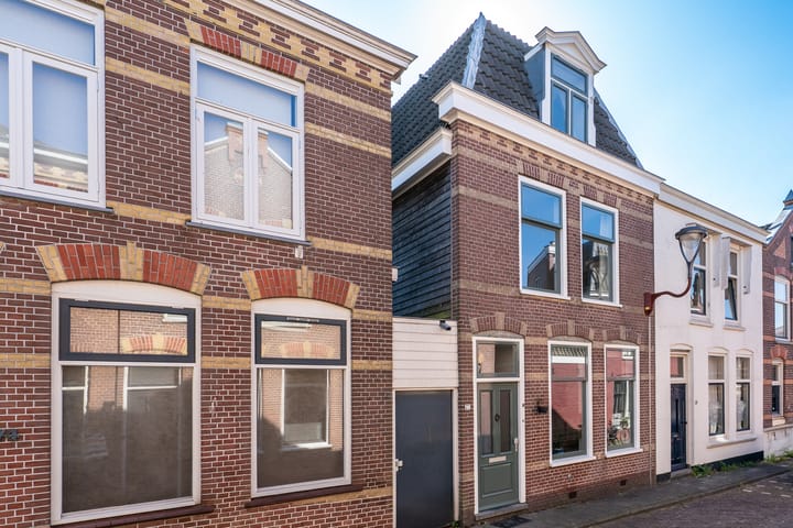 Photo 1 of Stationstraat 72