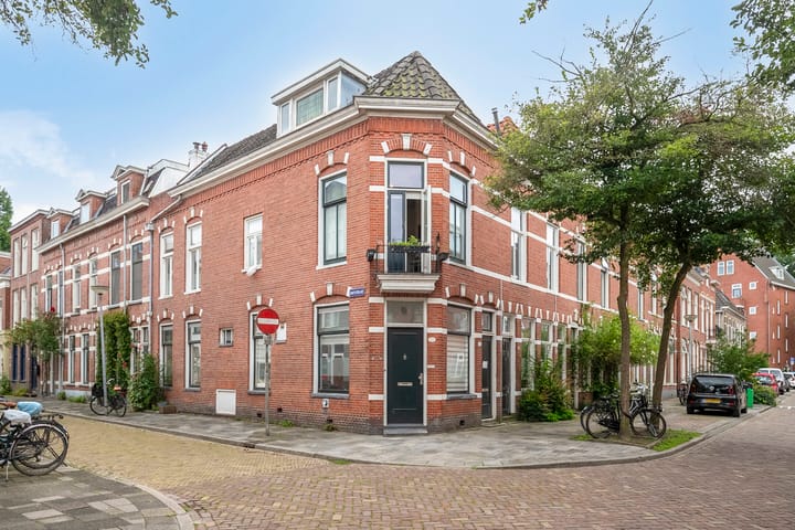 Grote Leliestraat 44