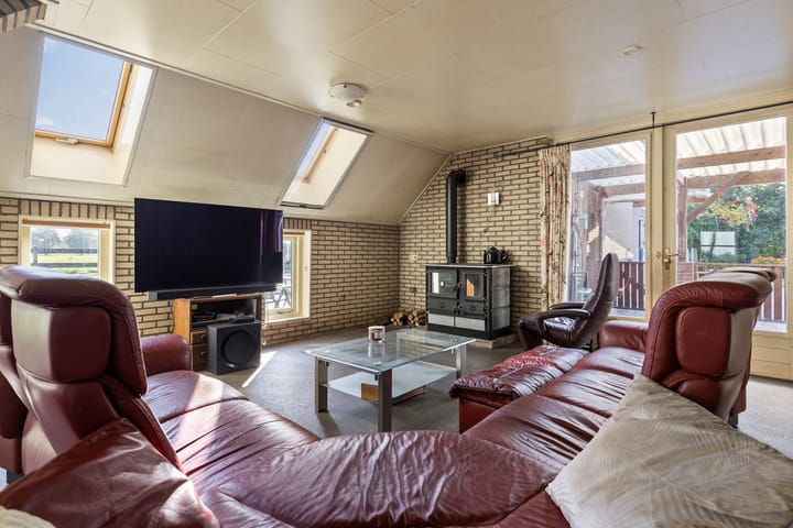 Foto 10 van Bombay 6