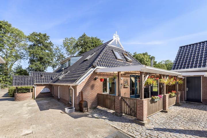 Foto 44 van Bombay 6