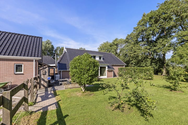 Foto 46 van Bombay 6