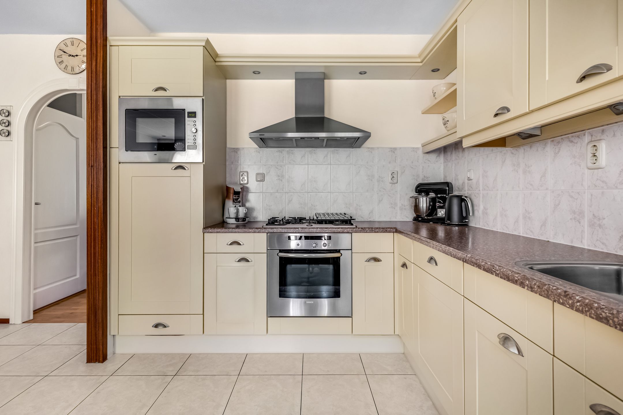 Foto 15 van Veldbeeklaan 12