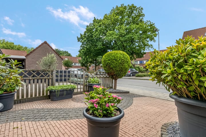 Foto 42 van Veldbeeklaan 12