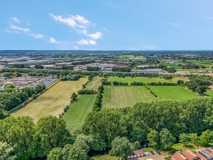 Foto 51 van Veldbeeklaan 12