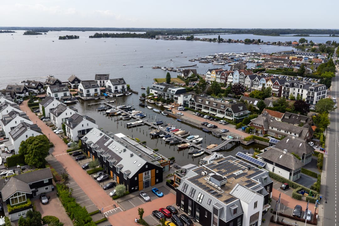 Foto 53 van Oud-Loosdrechtsedijk 207-40