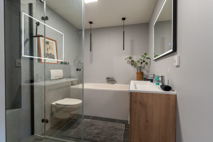 Foto 36 van Oud-Loosdrechtsedijk 207-40