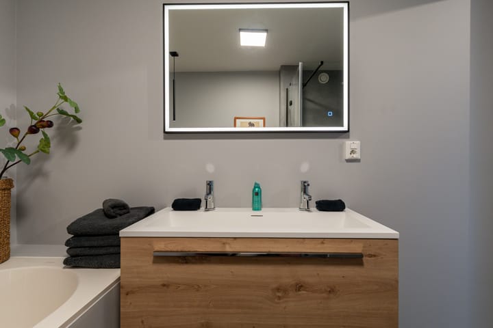 Foto 37 van Oud-Loosdrechtsedijk 207-40