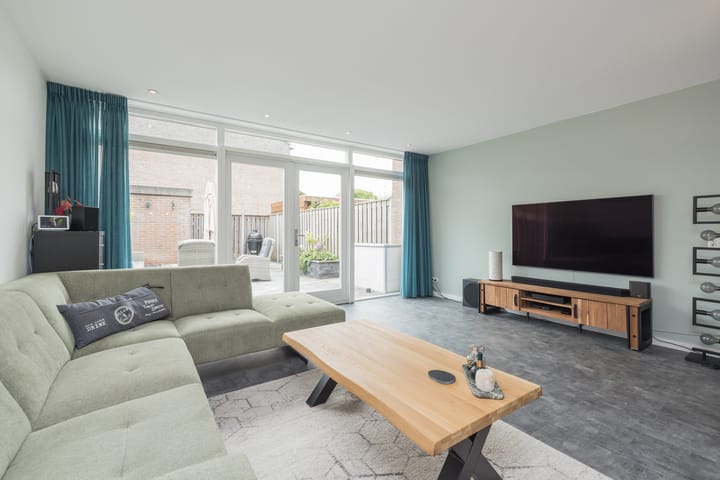 Foto 8 van Jan Wolkerslaan 11