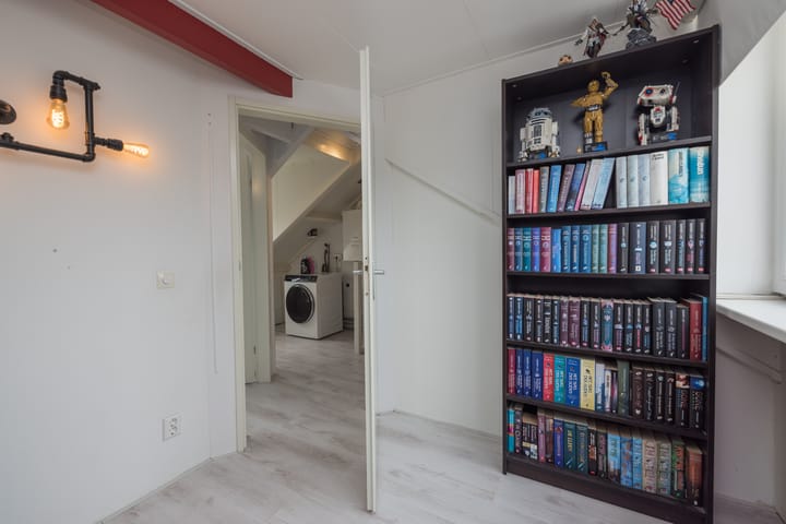 Foto 37 van Jan Wolkerslaan 11