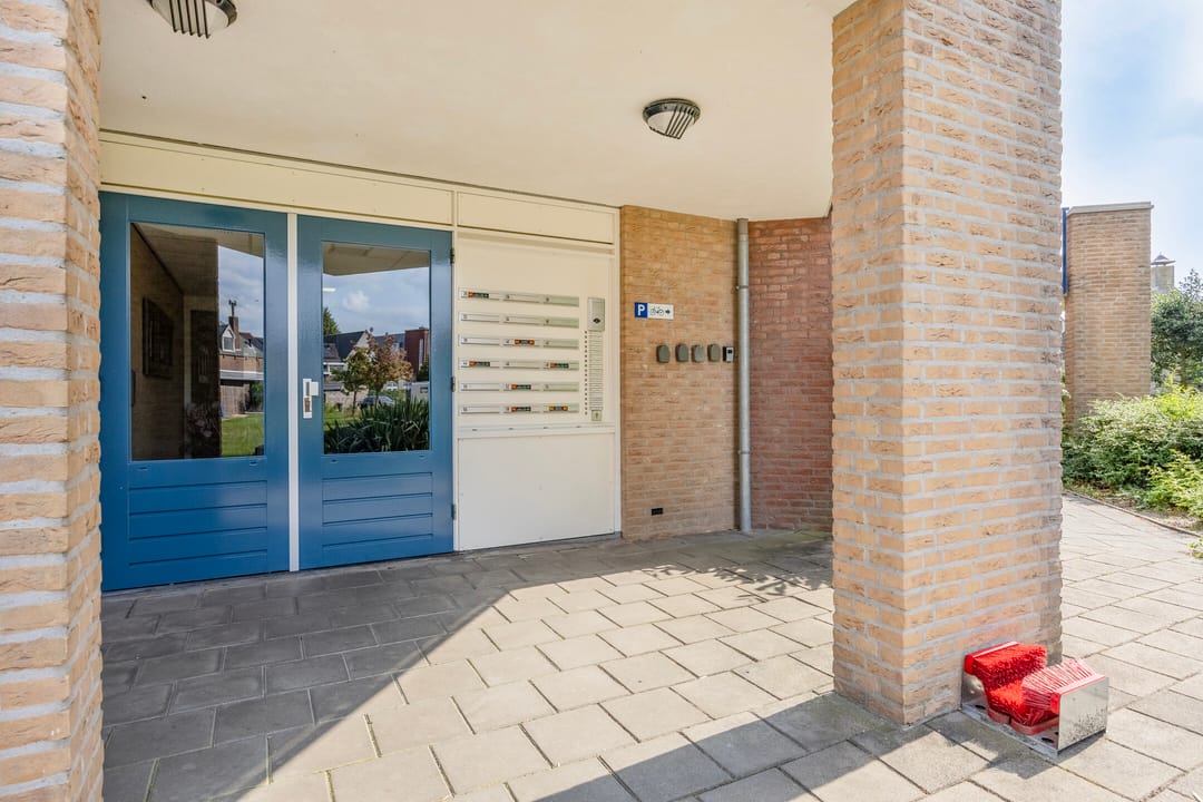 Photo 7 of Baron van Leefdaelstraat 40