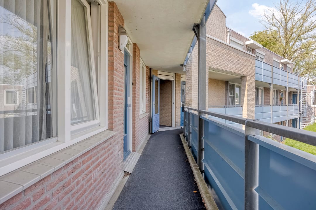 Photo 11 of Baron van Leefdaelstraat 40