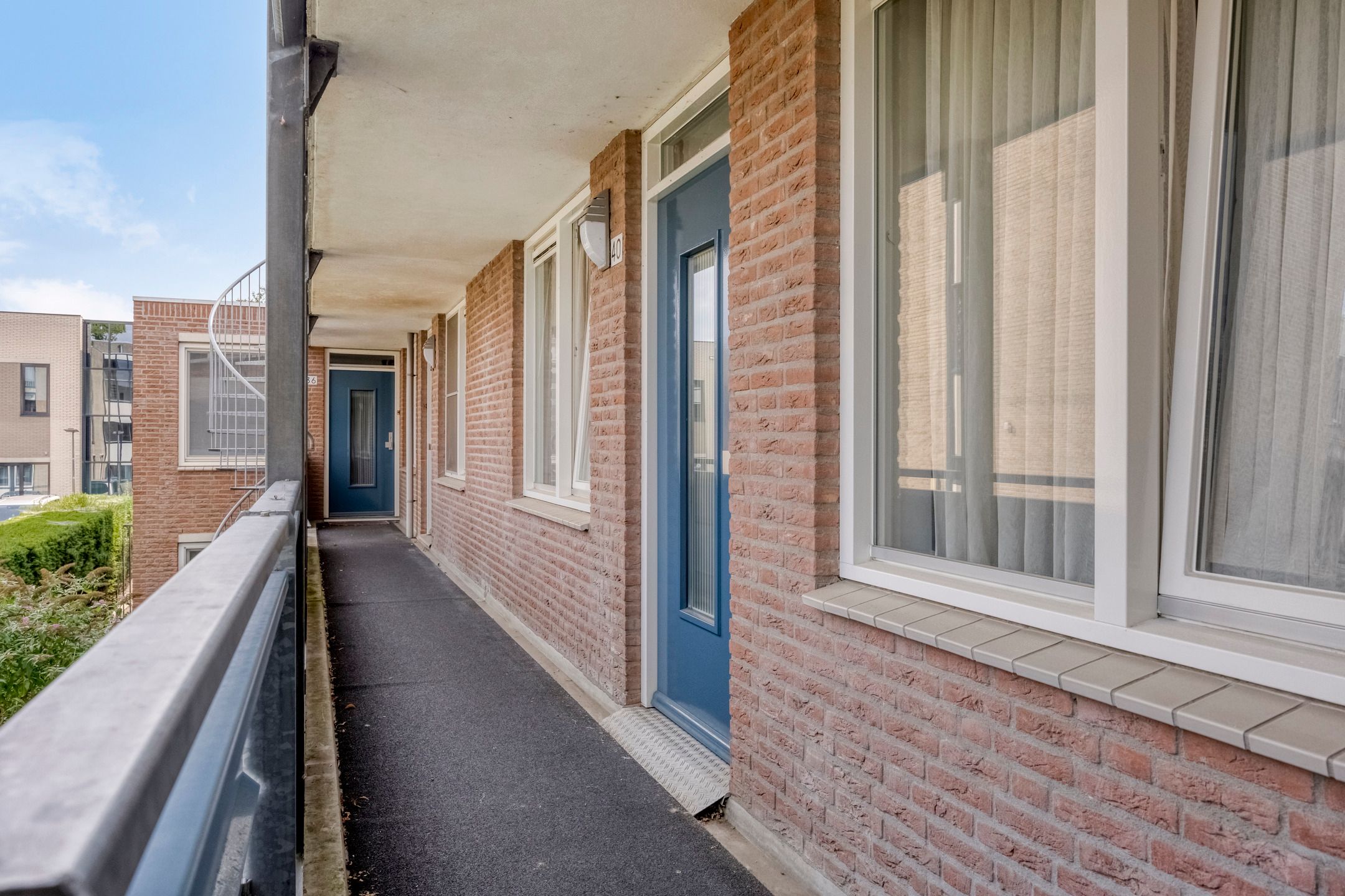 Photo 12 of Baron van Leefdaelstraat 40