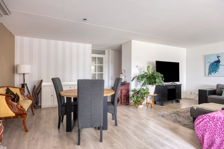 Foto 16 van Baron van Leefdaelstraat 40