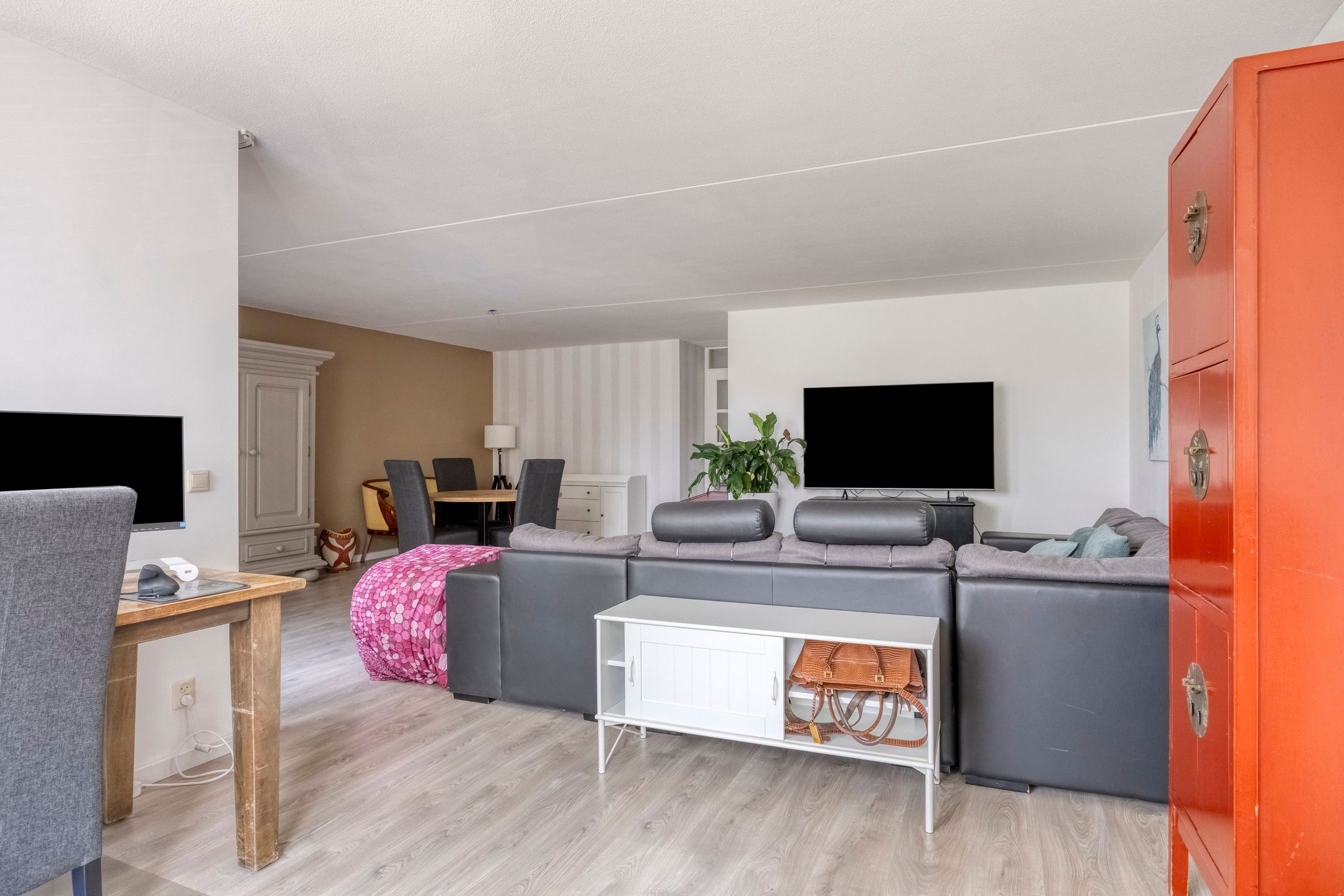 Photo 18 of Baron van Leefdaelstraat 40