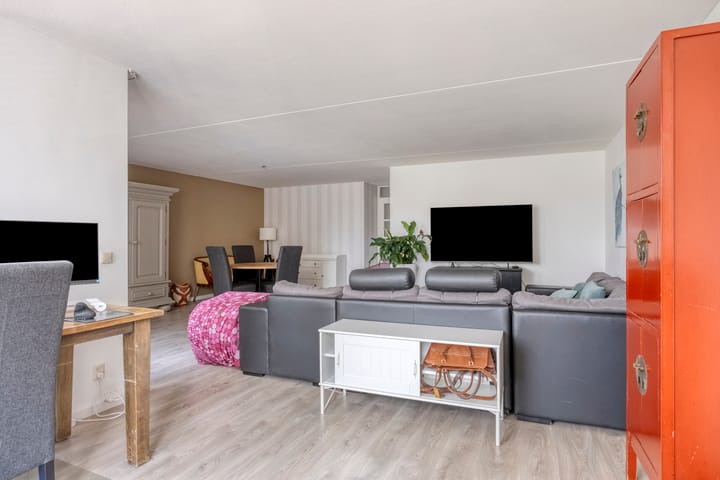 Foto 18 van Baron van Leefdaelstraat 40