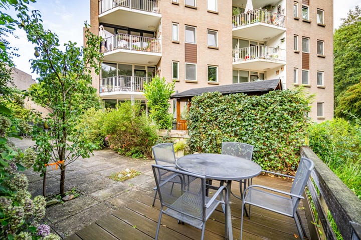 Foto 4 van Koraalzwam 125