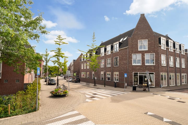 Photo 5 of Waalstraat 4-B