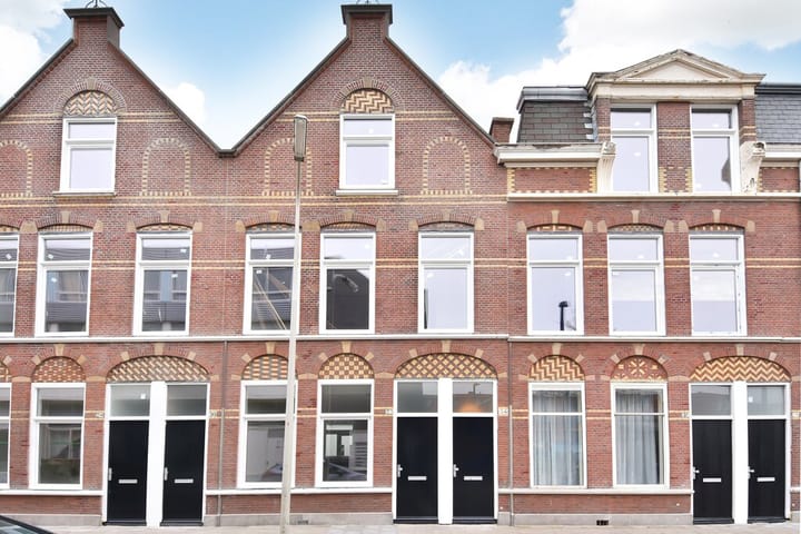 Foto 2 van Van Mierisstraat 32