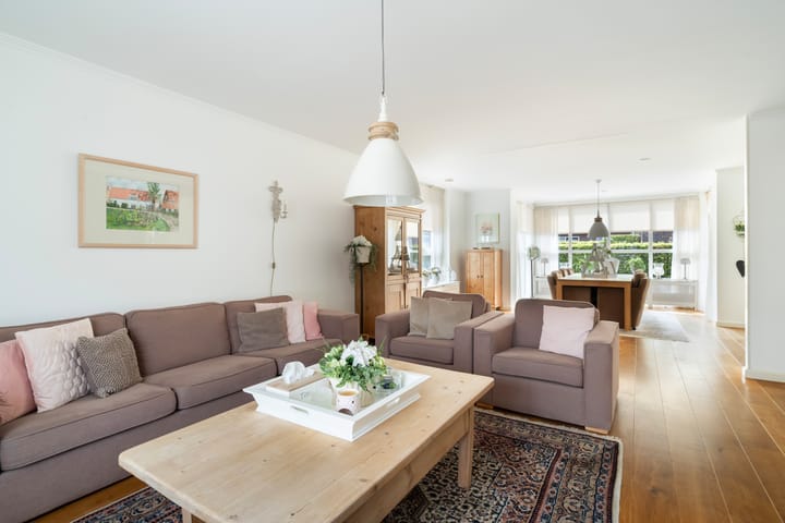 Photo 10 of Waalstraat 4-B